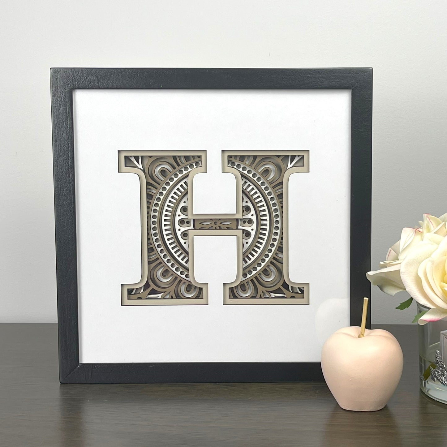Letter H with Square Border