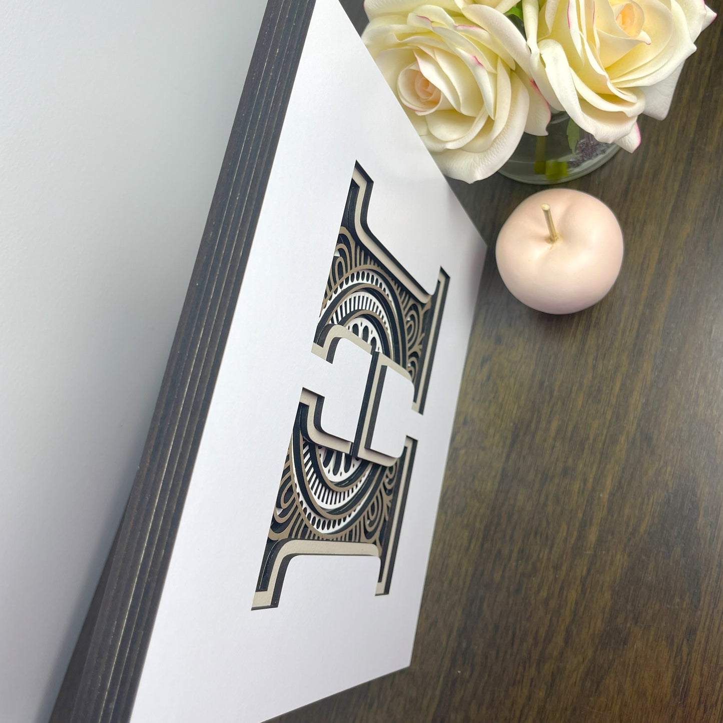 Letter H with Square Border