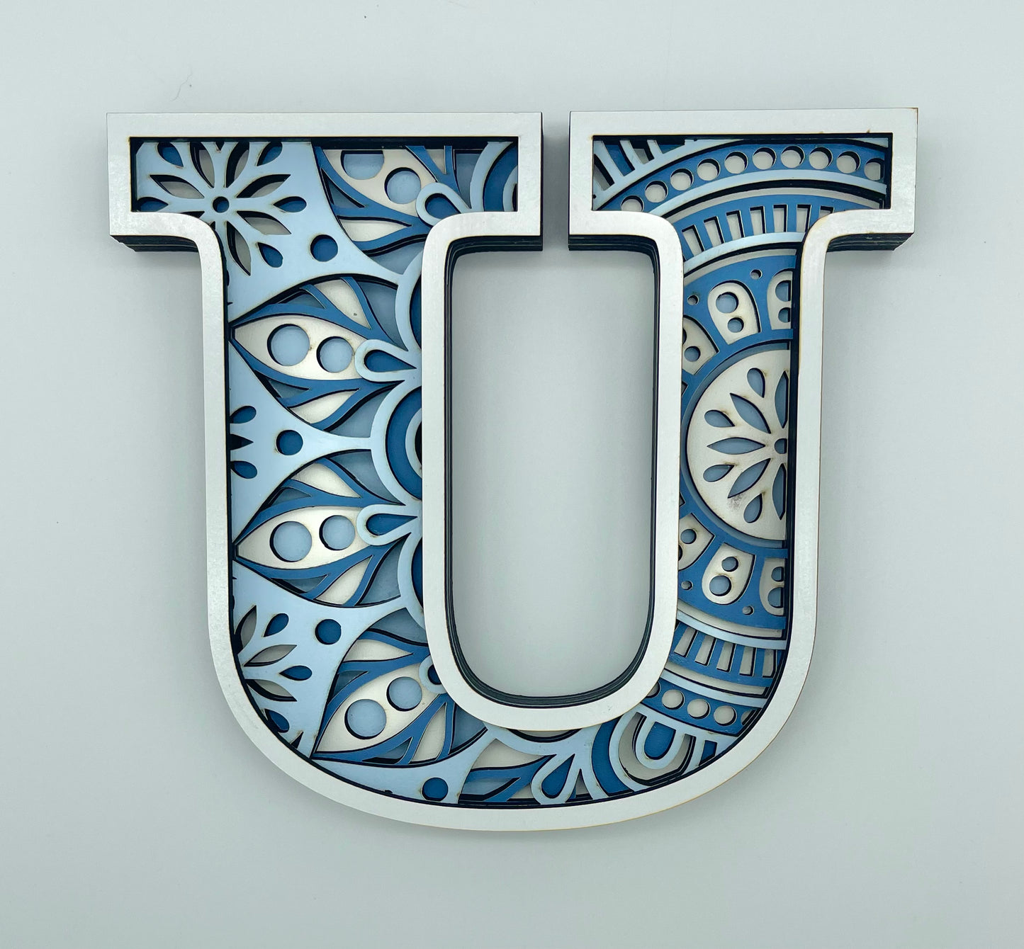 Letter U Freestanding