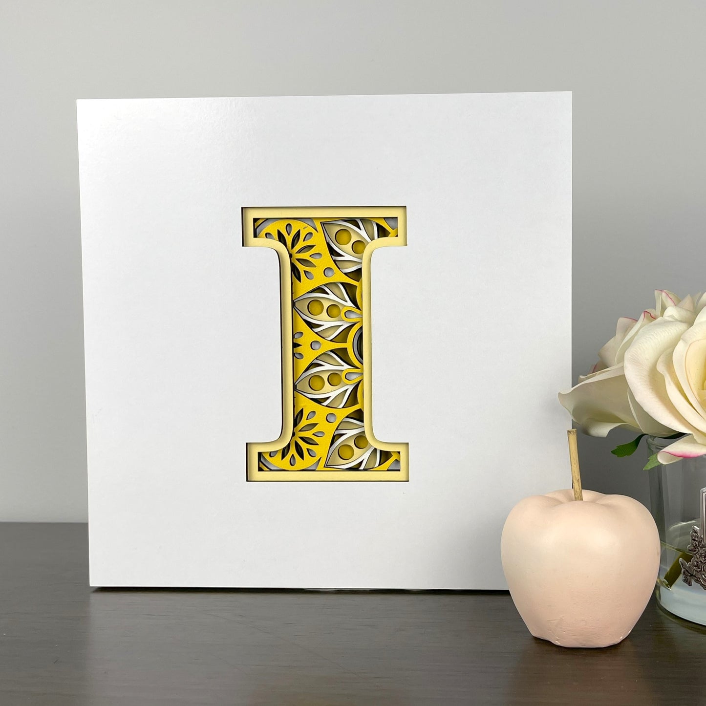 Letter I with Square Border