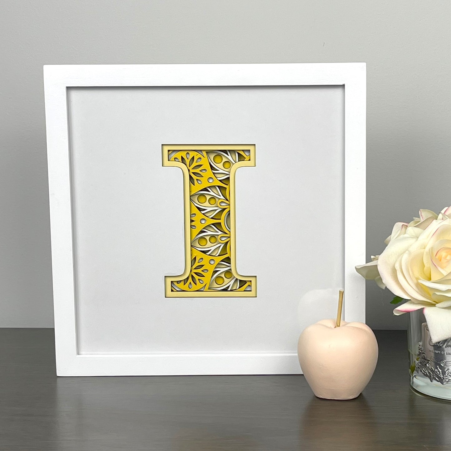 Letter I with Square Border