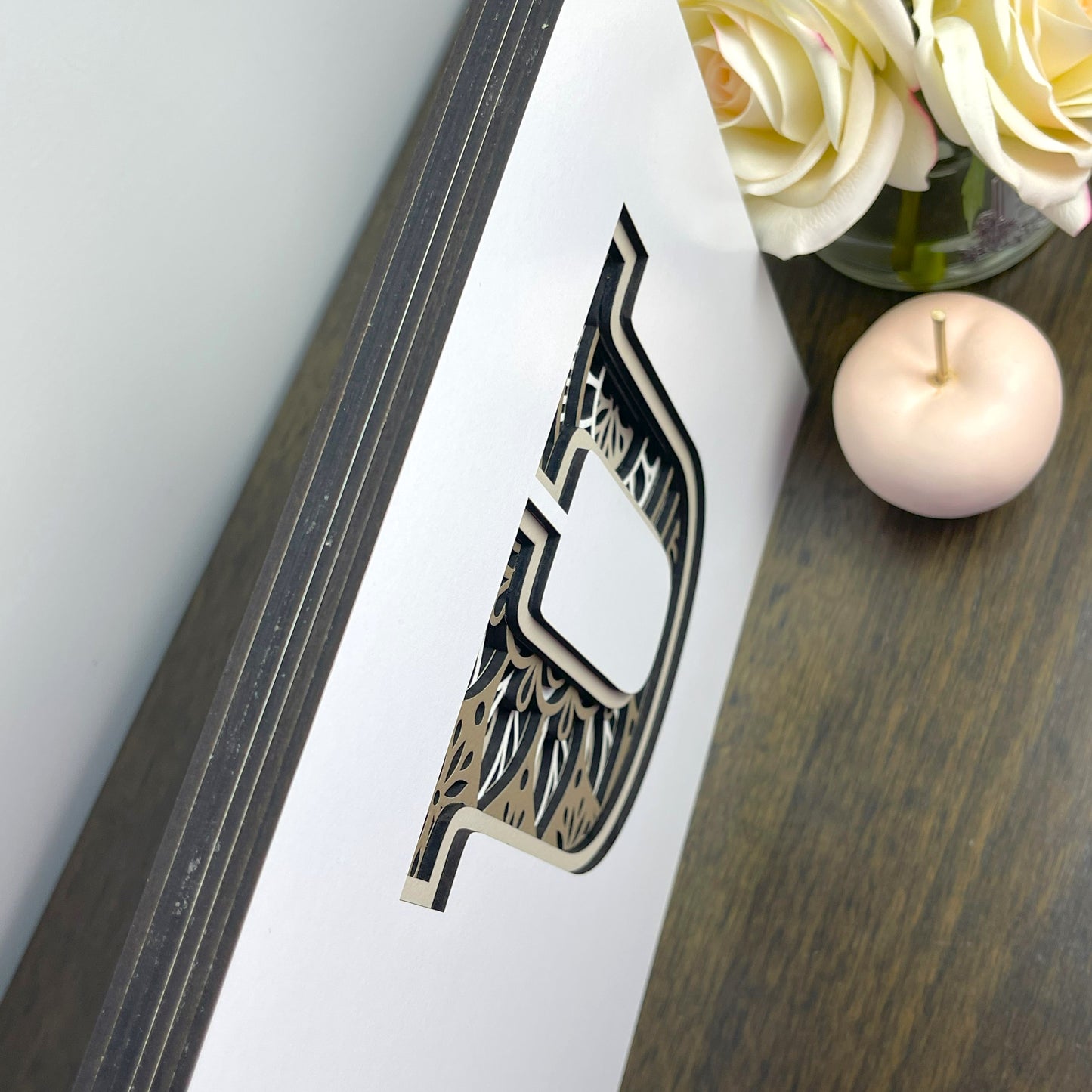 Letter U with Square Border